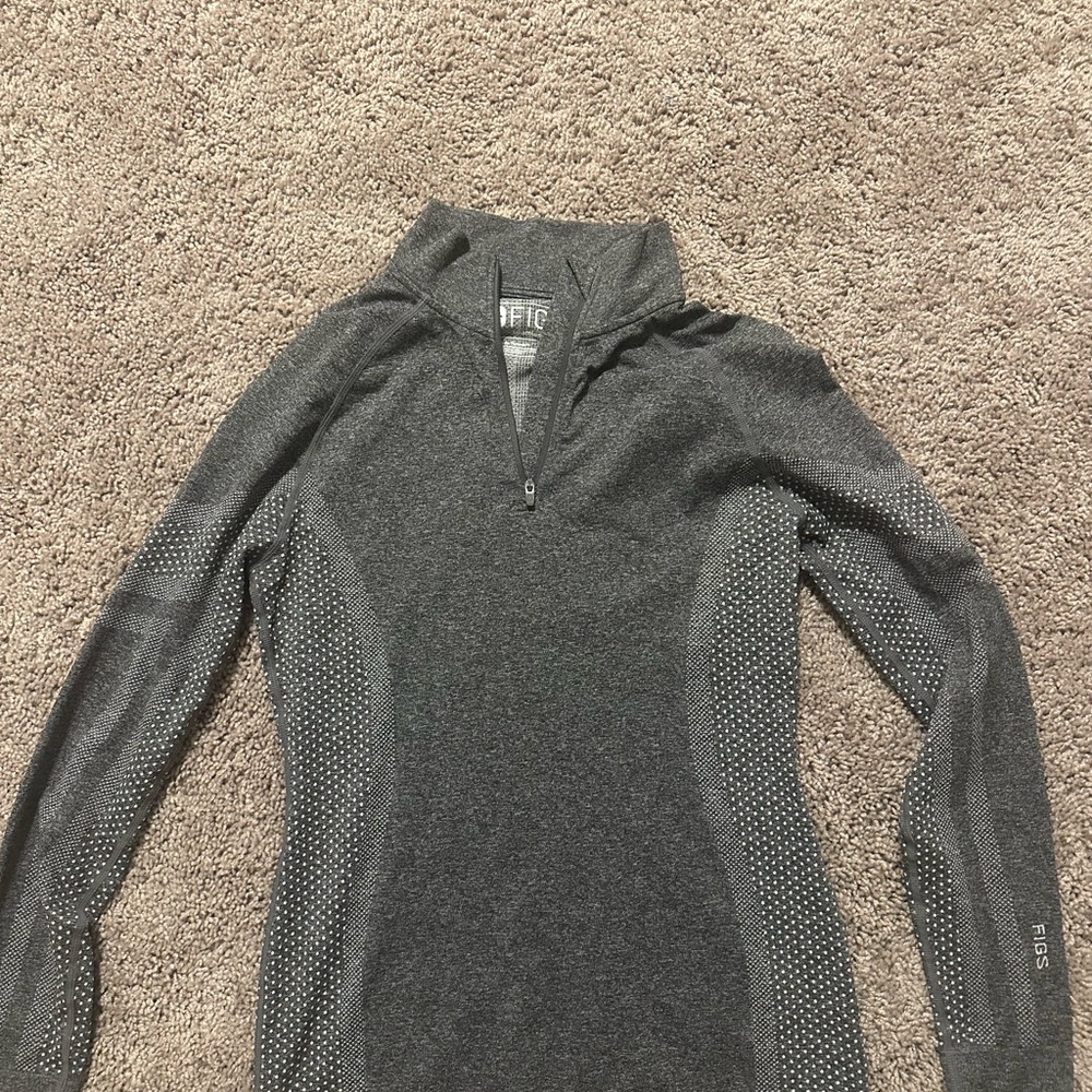 Figs Women's Quarter-Zip